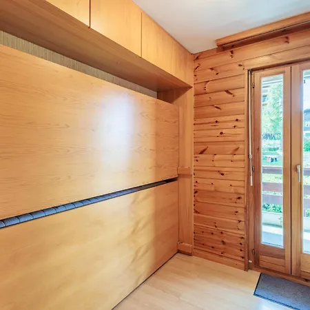 Baccara E4 - 4 Pers - Centre Station Apartment