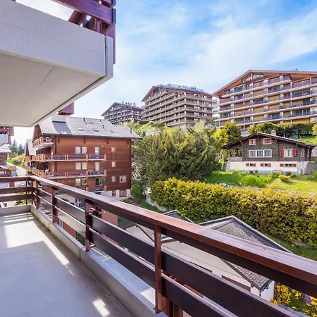 Baccara E4 - 4 Pers - Centre Station Apartment