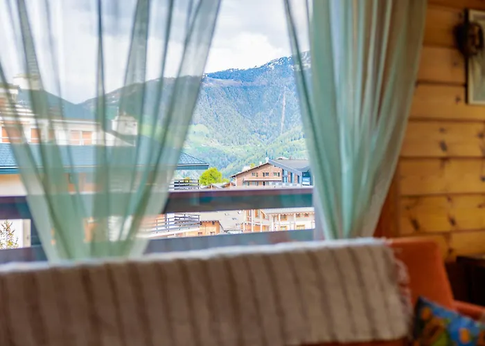 Baccara E4 - 4 Pers - Centre Station Apartman *