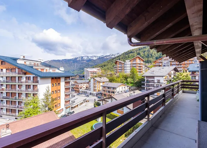 Baccara E4 - 4 Pers - Centre Station Nendaz