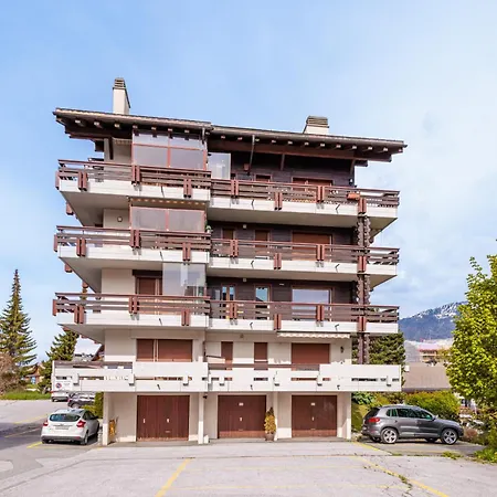 Baccara E4 - 4 Pers - Centre Station Nendaz