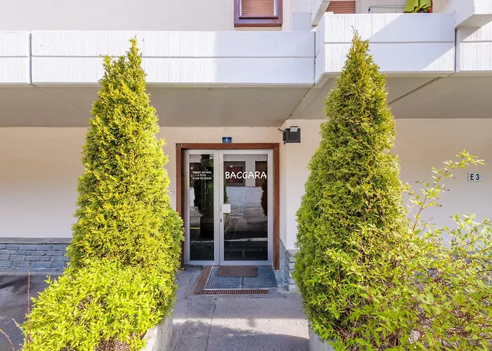 Baccara E4 - 4 Pers - Centre Station *